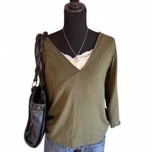 Lara Jeans Olive Green Women's Top With Detail Sleeves, Size Large